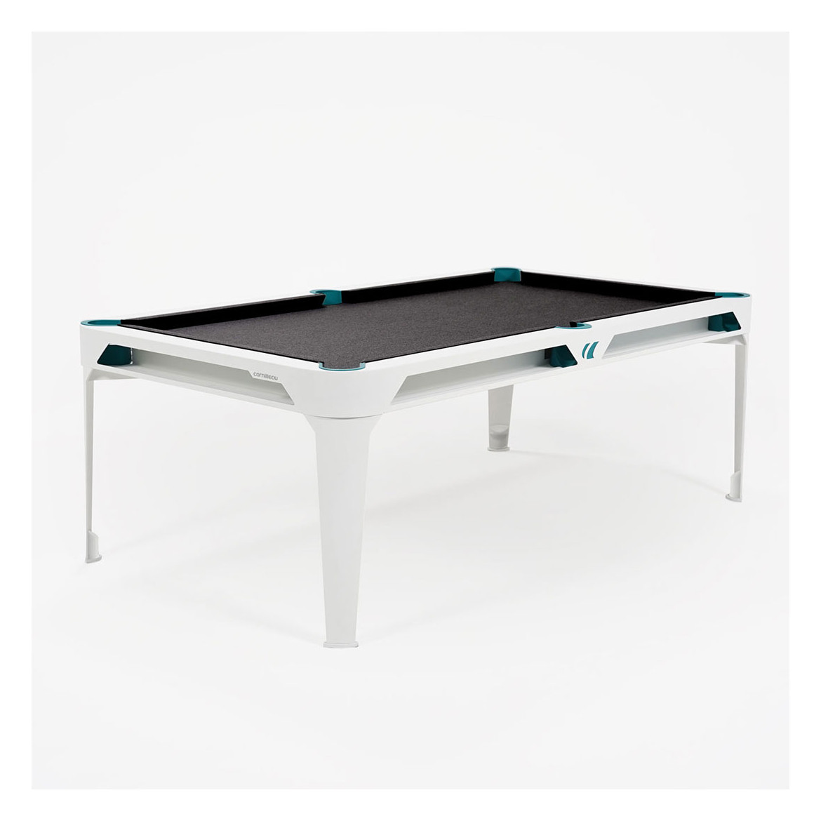 HYPHEN OUTDOOR POOLTAFEL